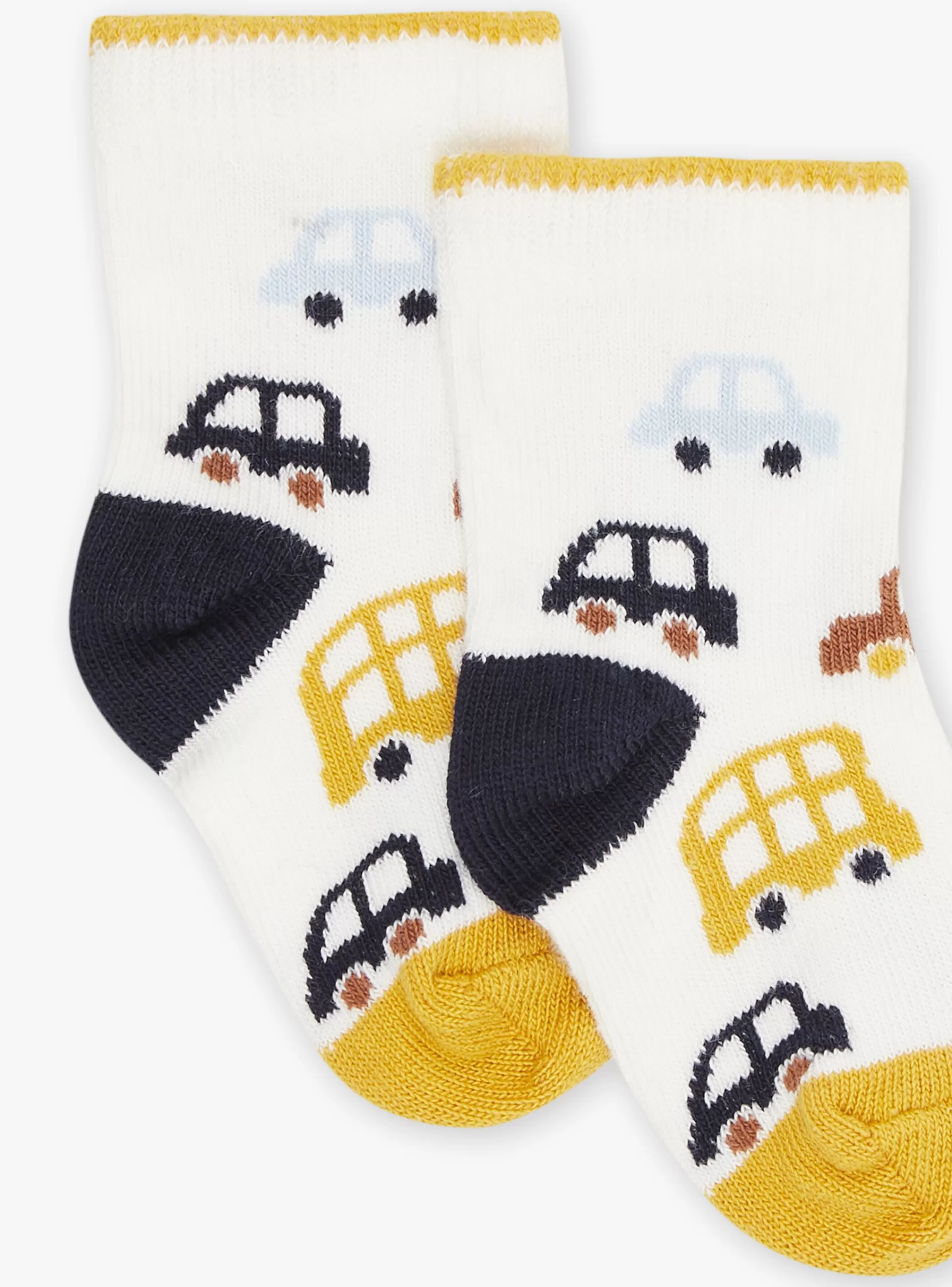 Shop Sergent Major Chaussettes écrues à imprimé voitures