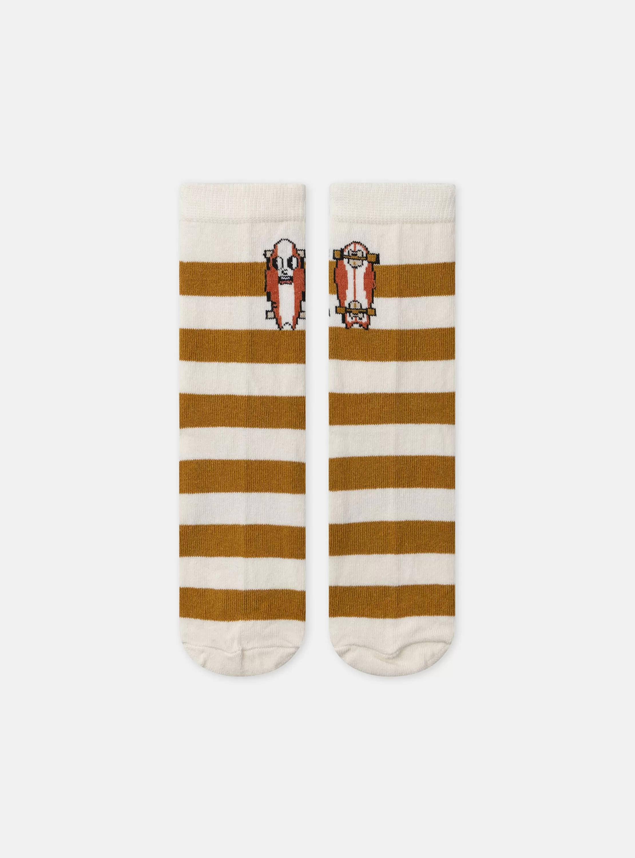 Shop Sergent Major Chaussettes rayées avec skateboard