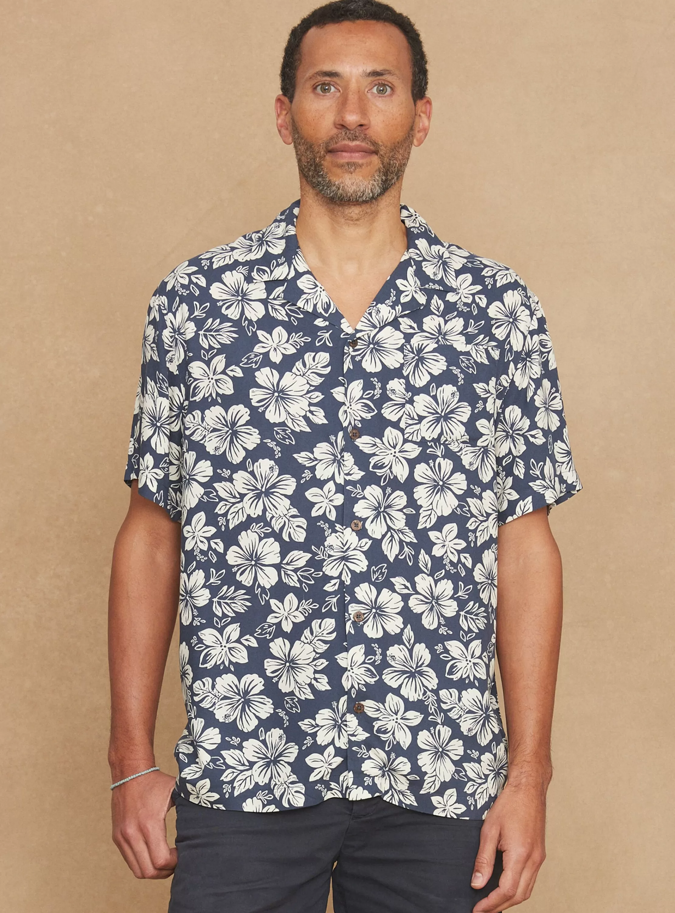 Discount Sergent Major Chemise bleu marine à imprimé fleuri
