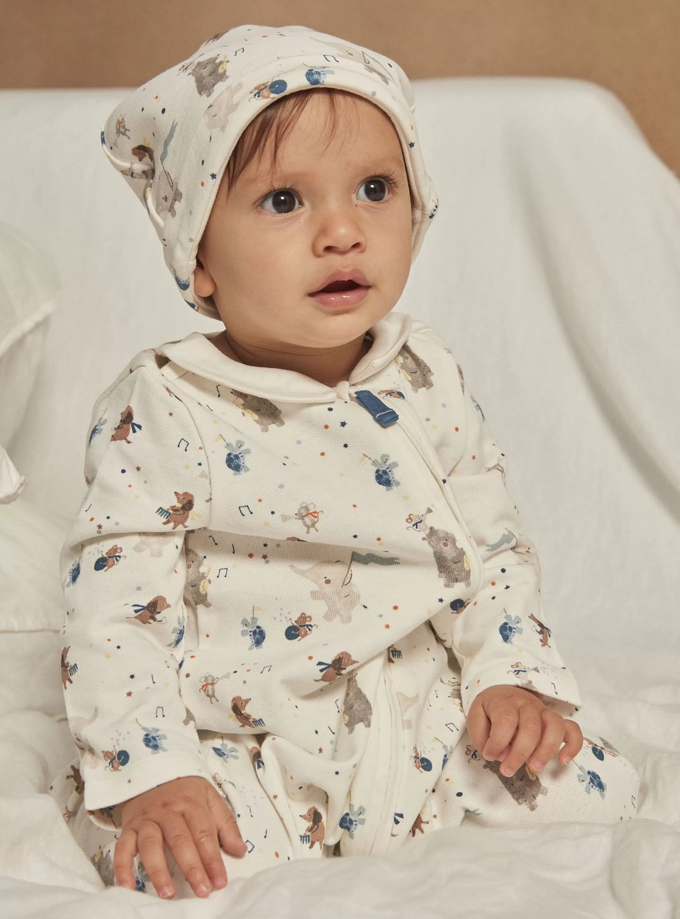 Shop Sergent Major Grenouillière et bonnet écru en velours à imprimé animaux