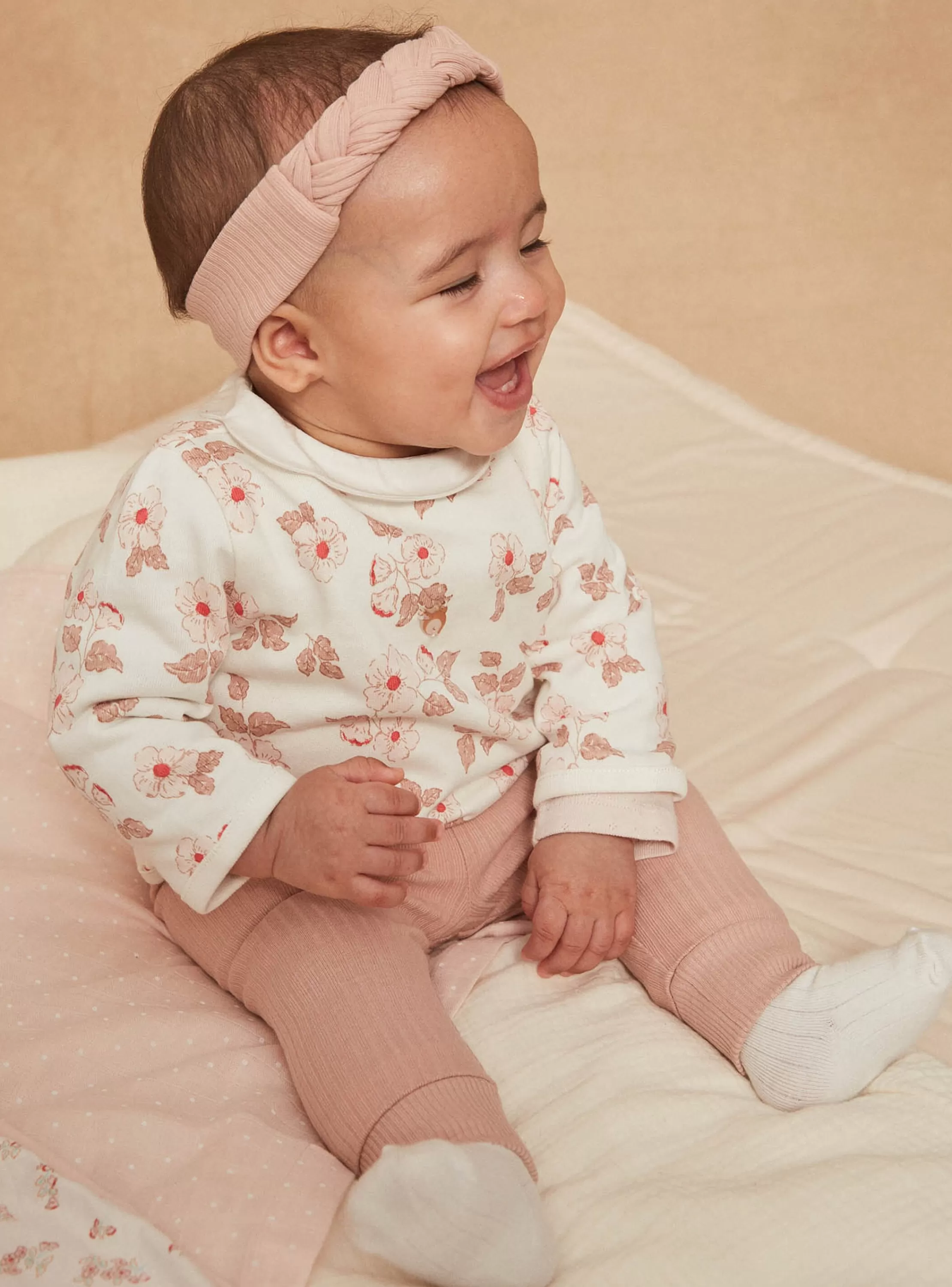 Store Sergent Major Haut écru, legging et bandeau rose ancien