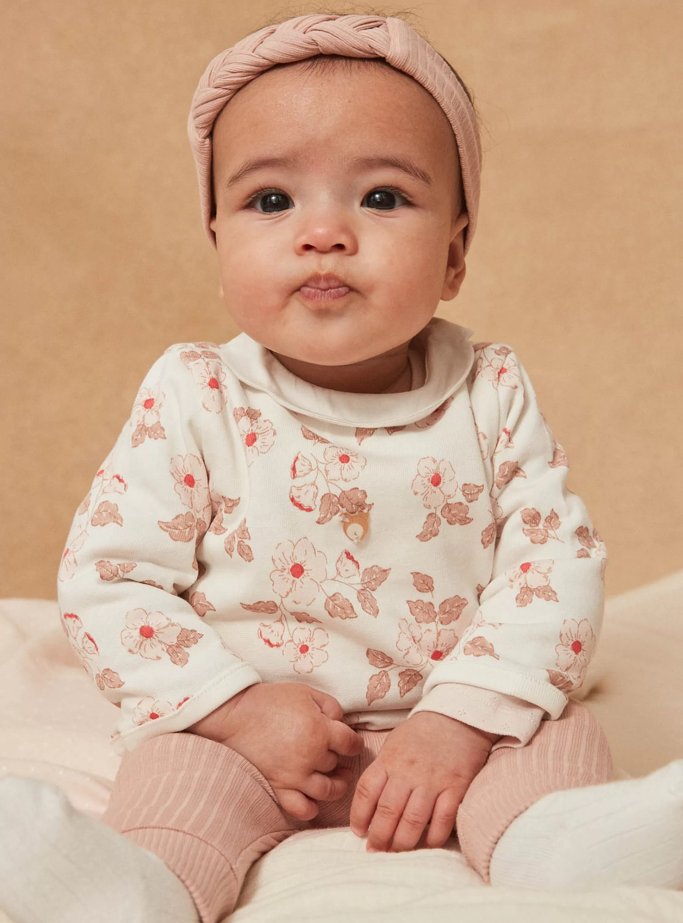 Store Sergent Major Haut écru, legging et bandeau rose ancien
