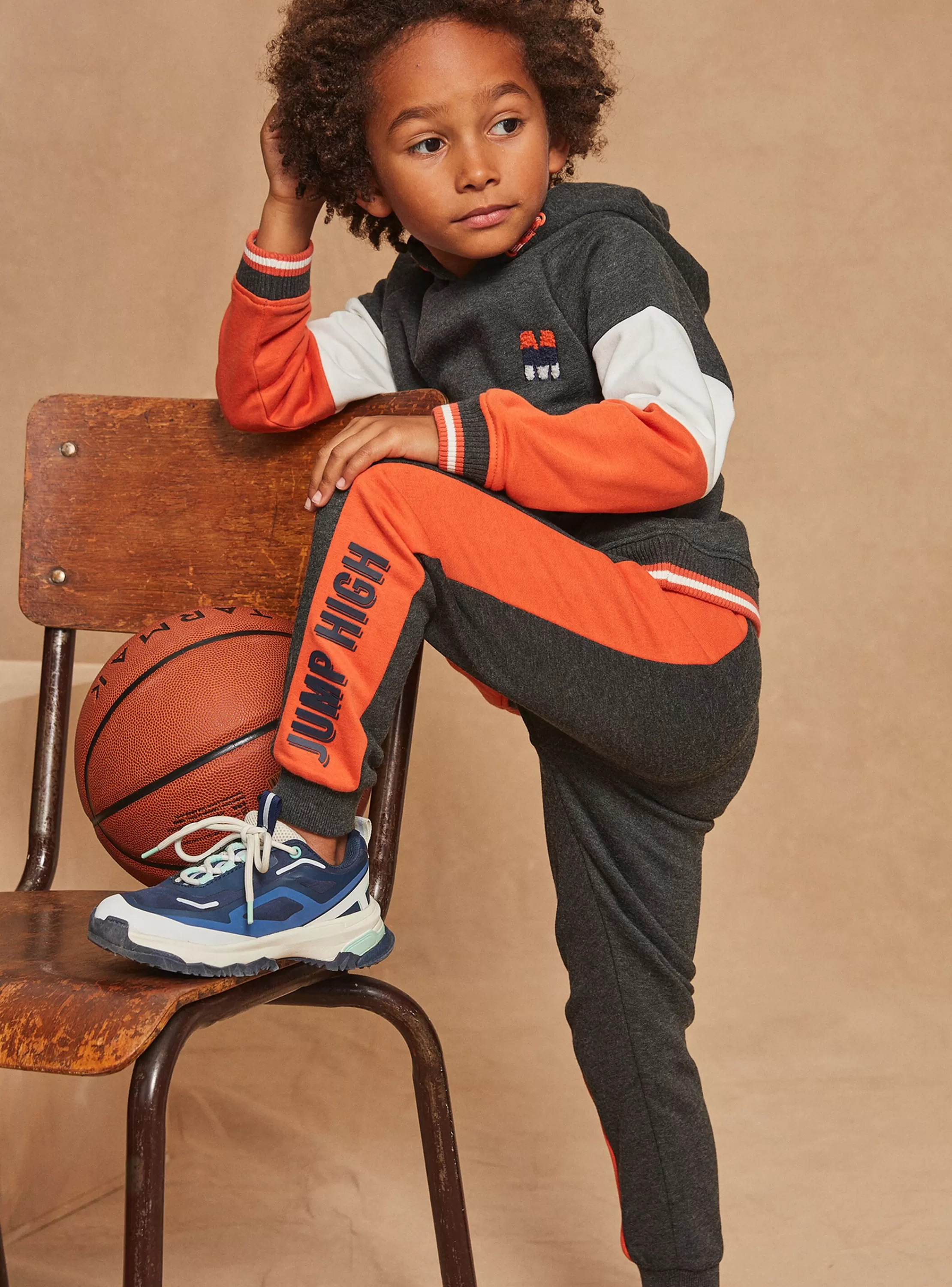 Shop Sergent Major Jogging gris et orange