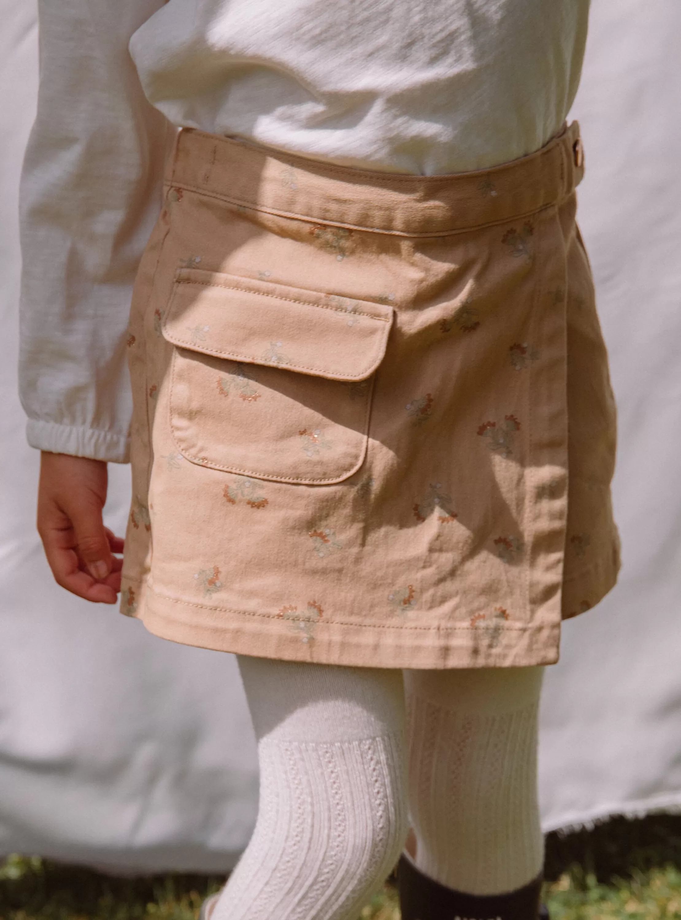 Store Sergent Major Jupe-short beige à imprimé fleuri pailleté