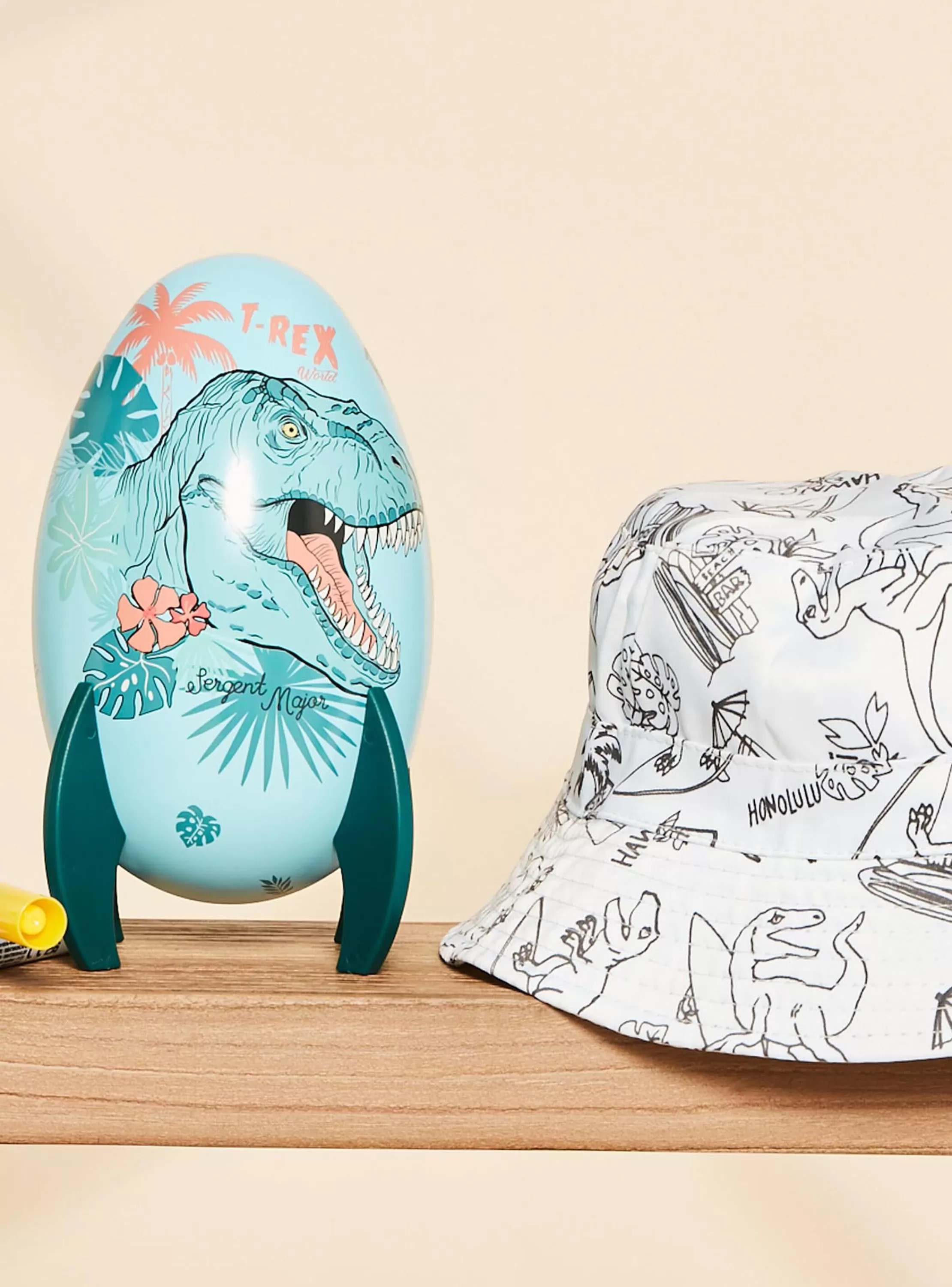 Cheap Sergent Major Oeuf Surprise Bob Fantaisie