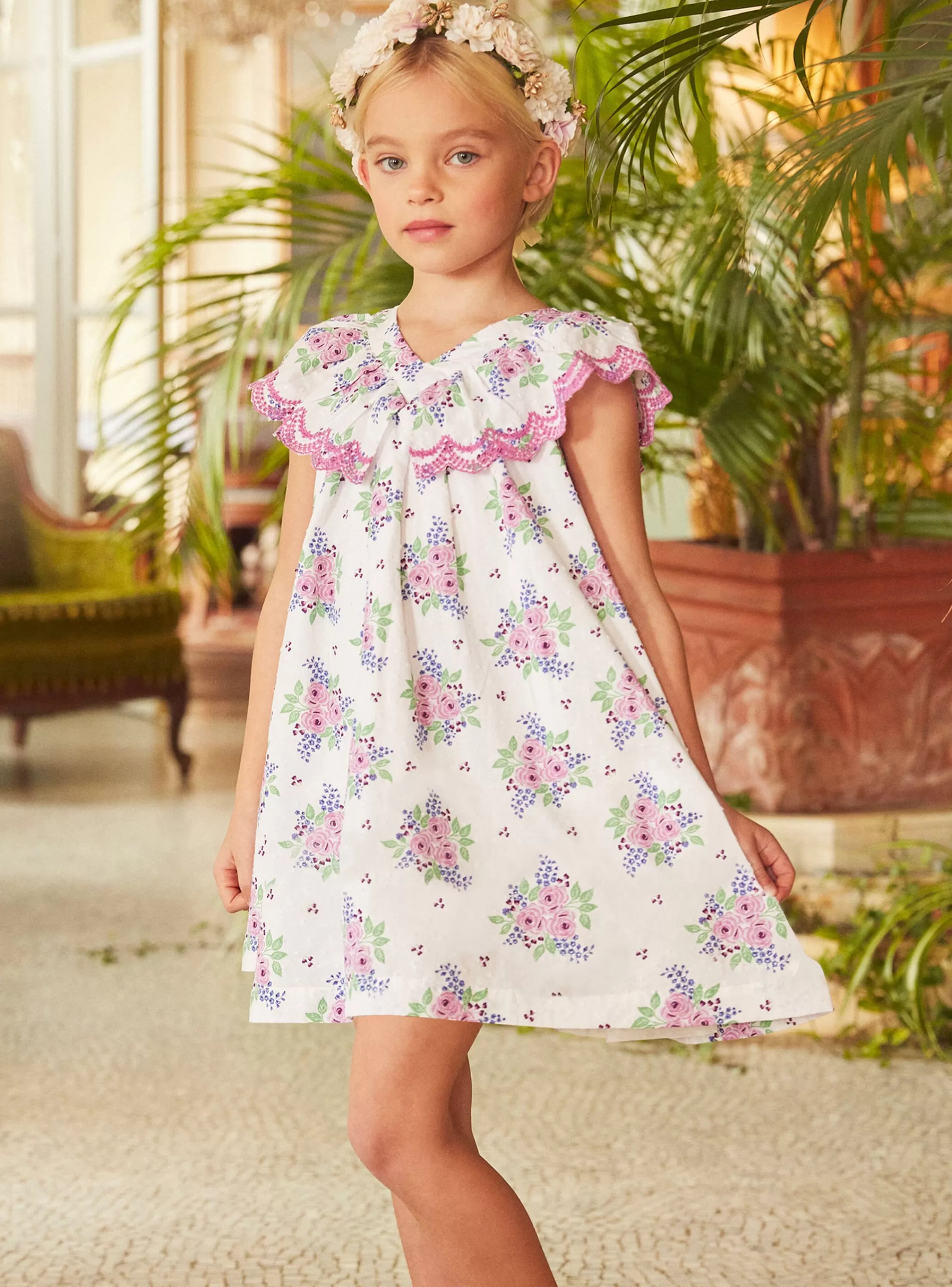 Best Sergent Major Robe écrue avec roses