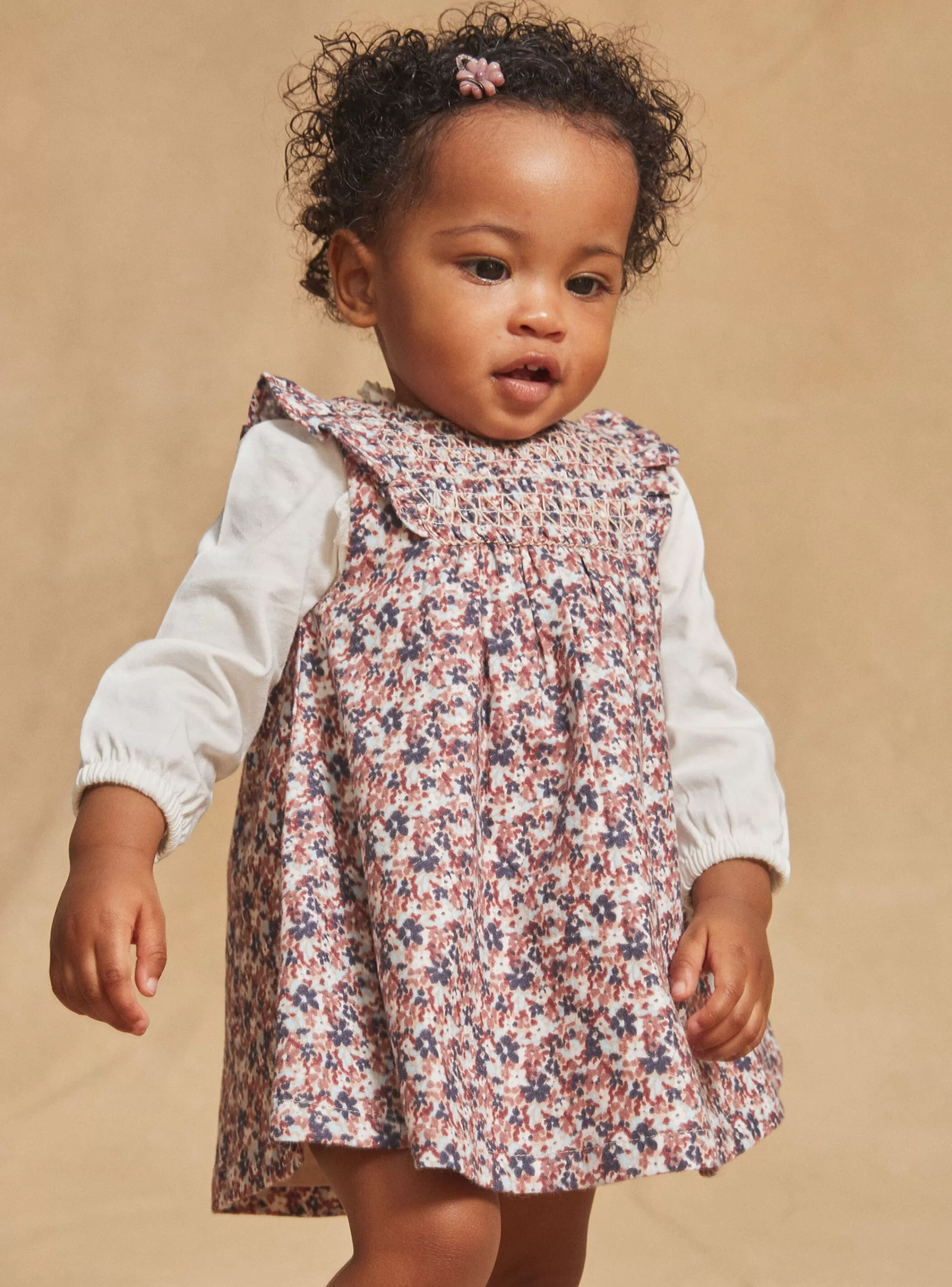 Online Sergent Major Robe sans manches beige à imprimé fleuri